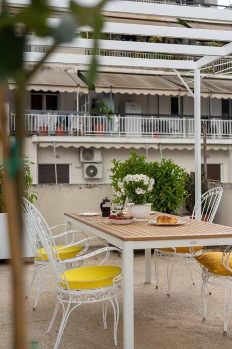 Ebullience - Stylish & Chic Athens Apartment Atenas Exterior foto