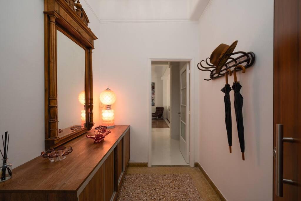 Ebullience - Stylish & Chic Athens Apartment Atenas Exterior foto